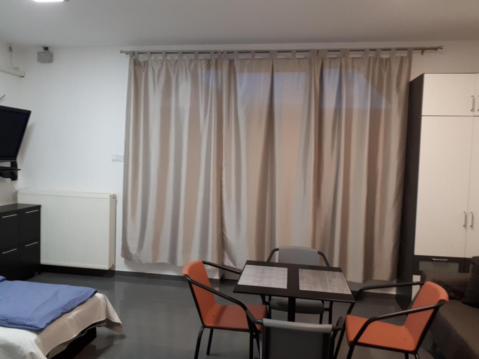 Kertvárosi Apartman Tiszaújváros Kültér fotó