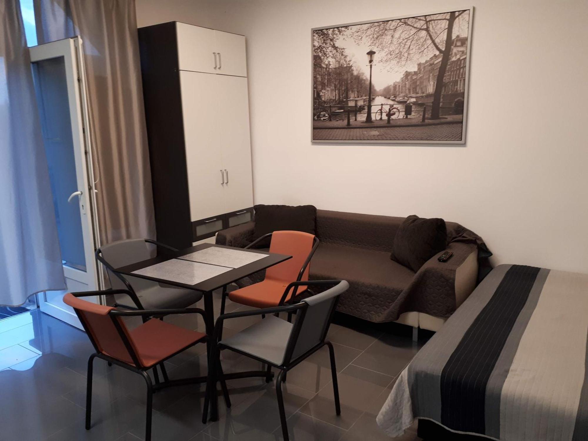 Kertvárosi Apartman Tiszaújváros Kültér fotó