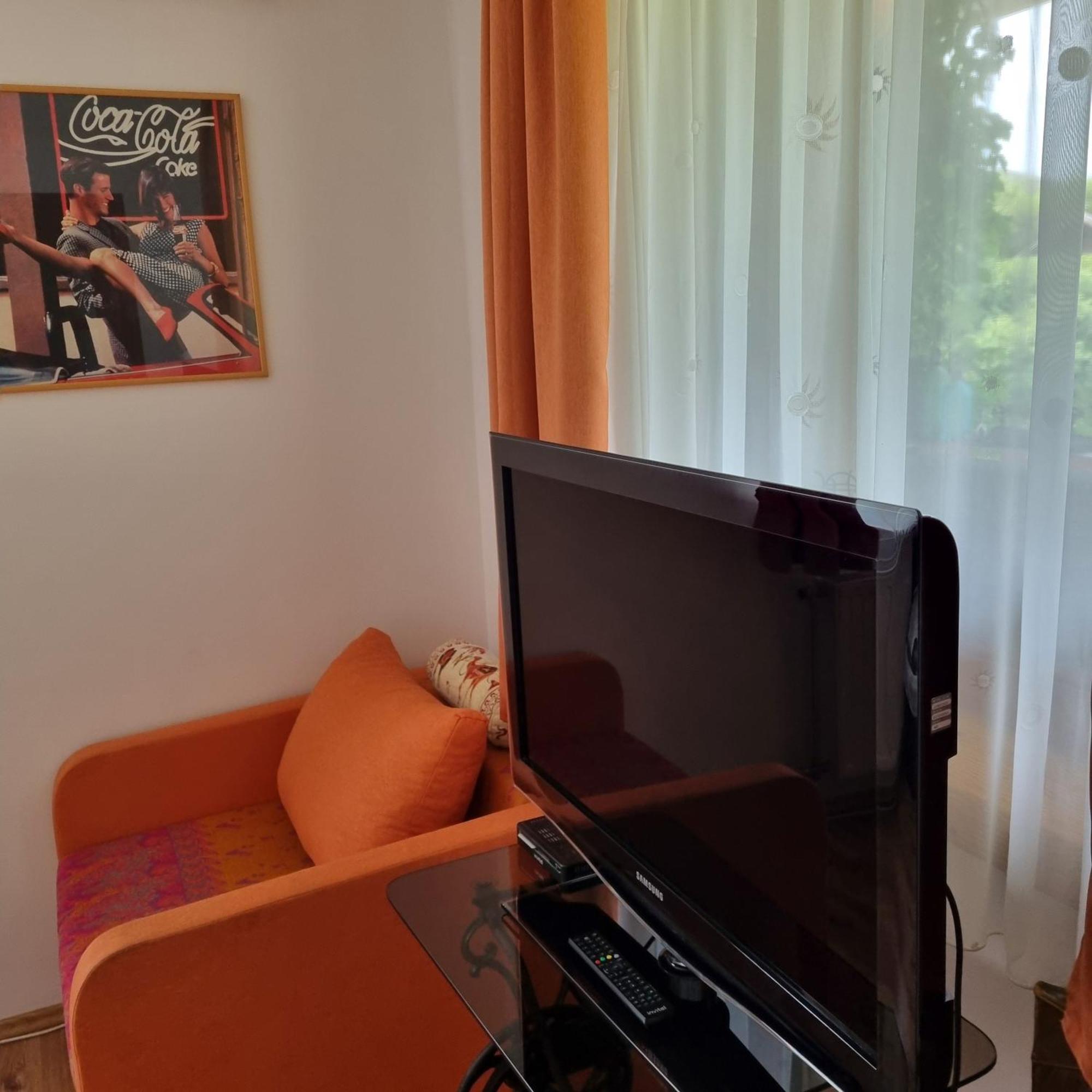 Kertvárosi Apartman Tiszaújváros Kültér fotó