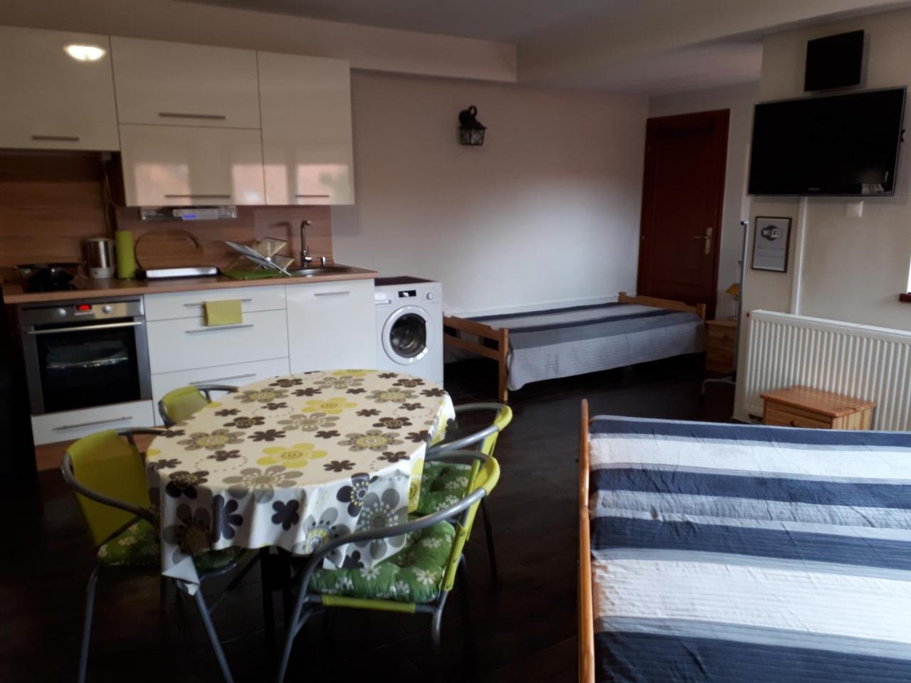 Kertvárosi Apartman Tiszaújváros Kültér fotó