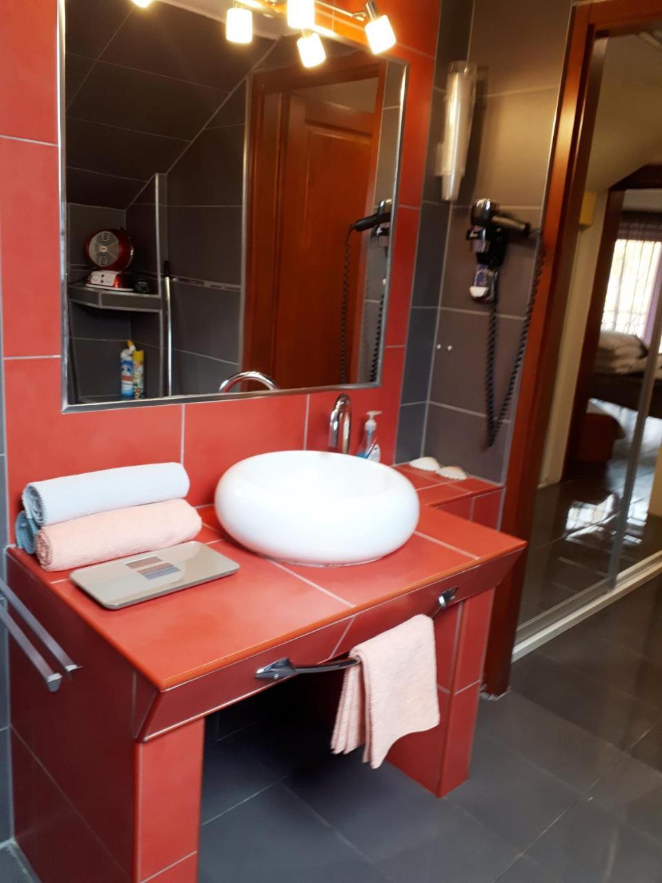 Kertvárosi Apartman Tiszaújváros Kültér fotó