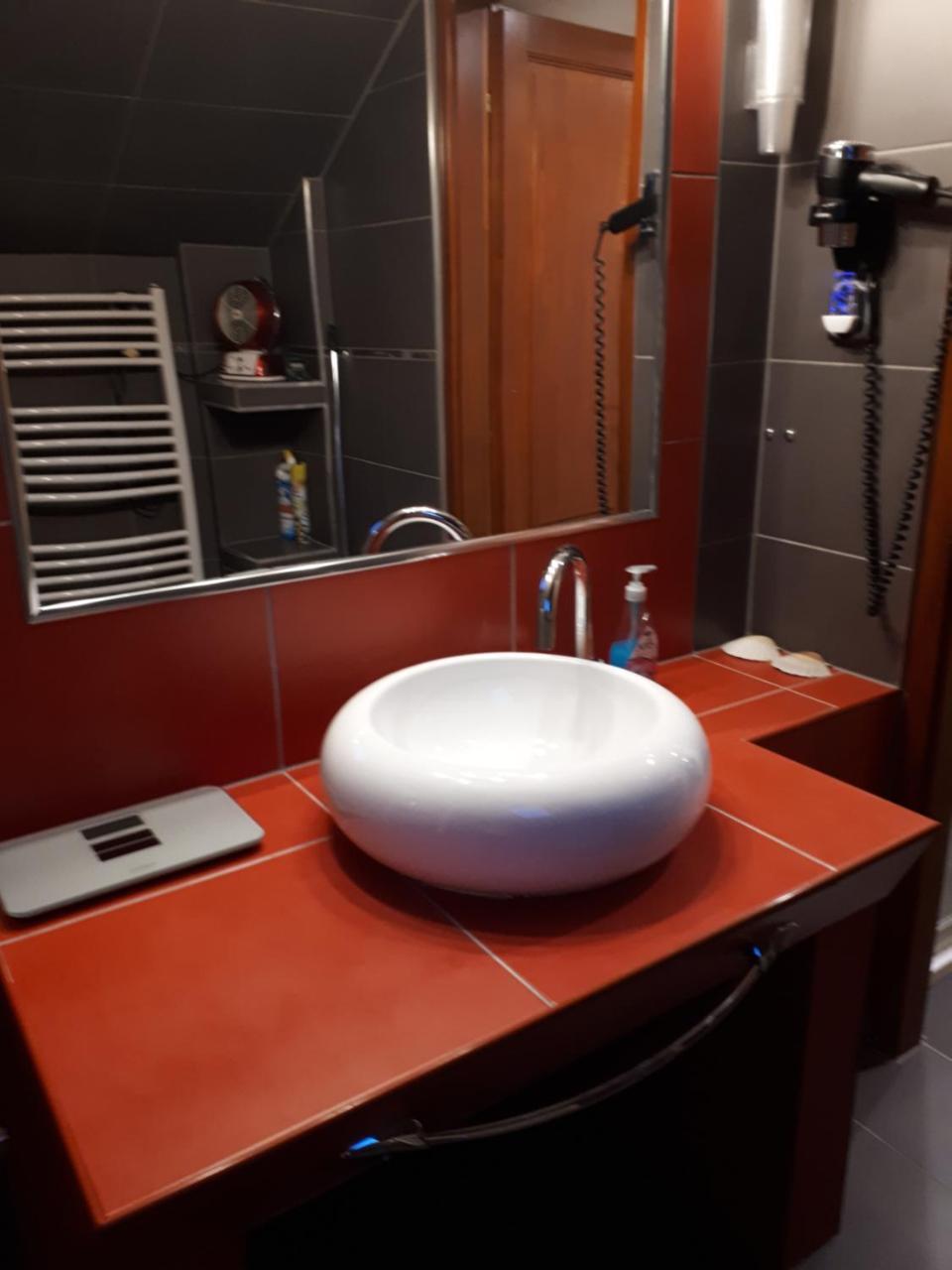 Kertvárosi Apartman Tiszaújváros Kültér fotó