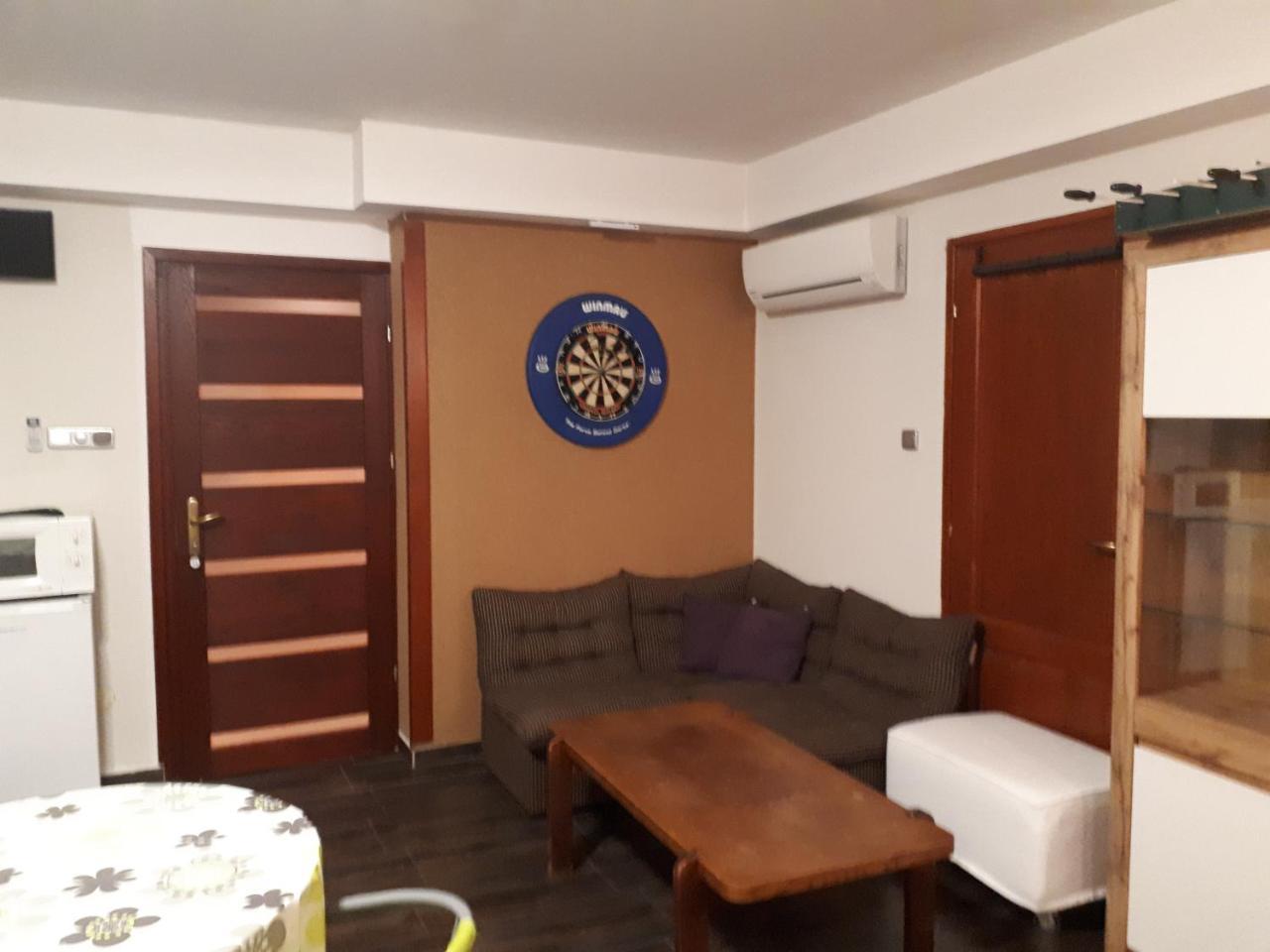 Kertvárosi Apartman Tiszaújváros Kültér fotó