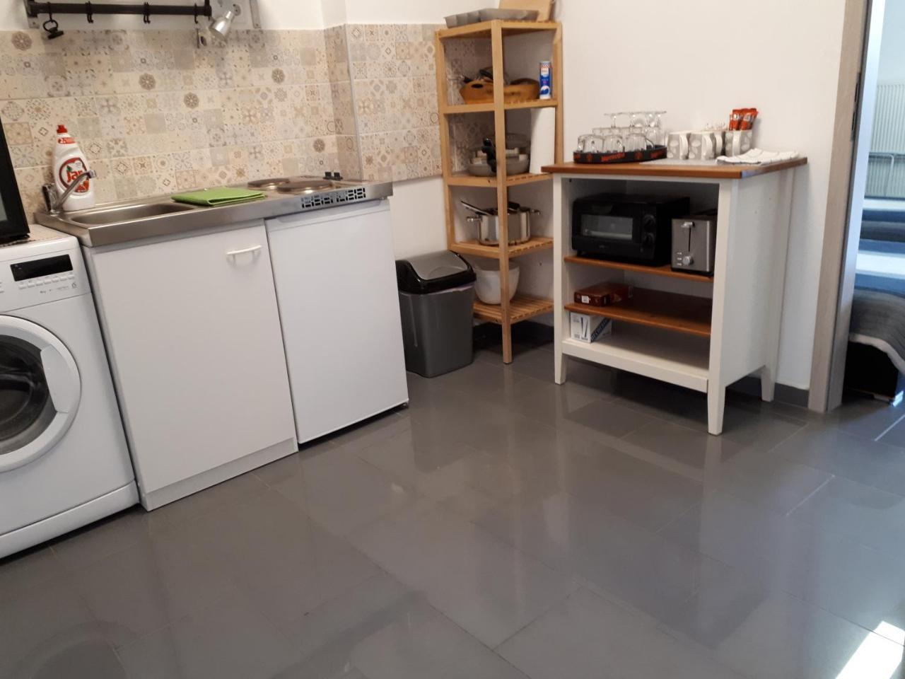 Kertvárosi Apartman Tiszaújváros Kültér fotó